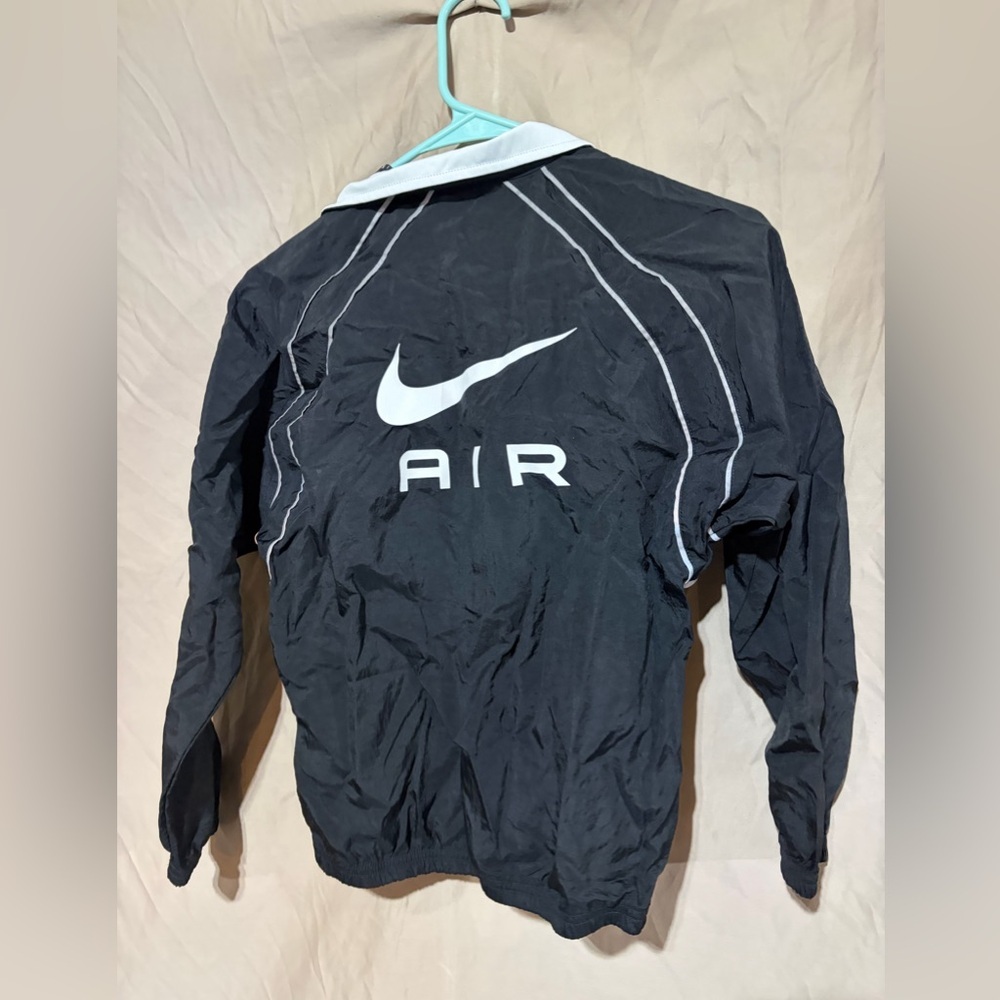 Nike jacket - Picture 3 of 3